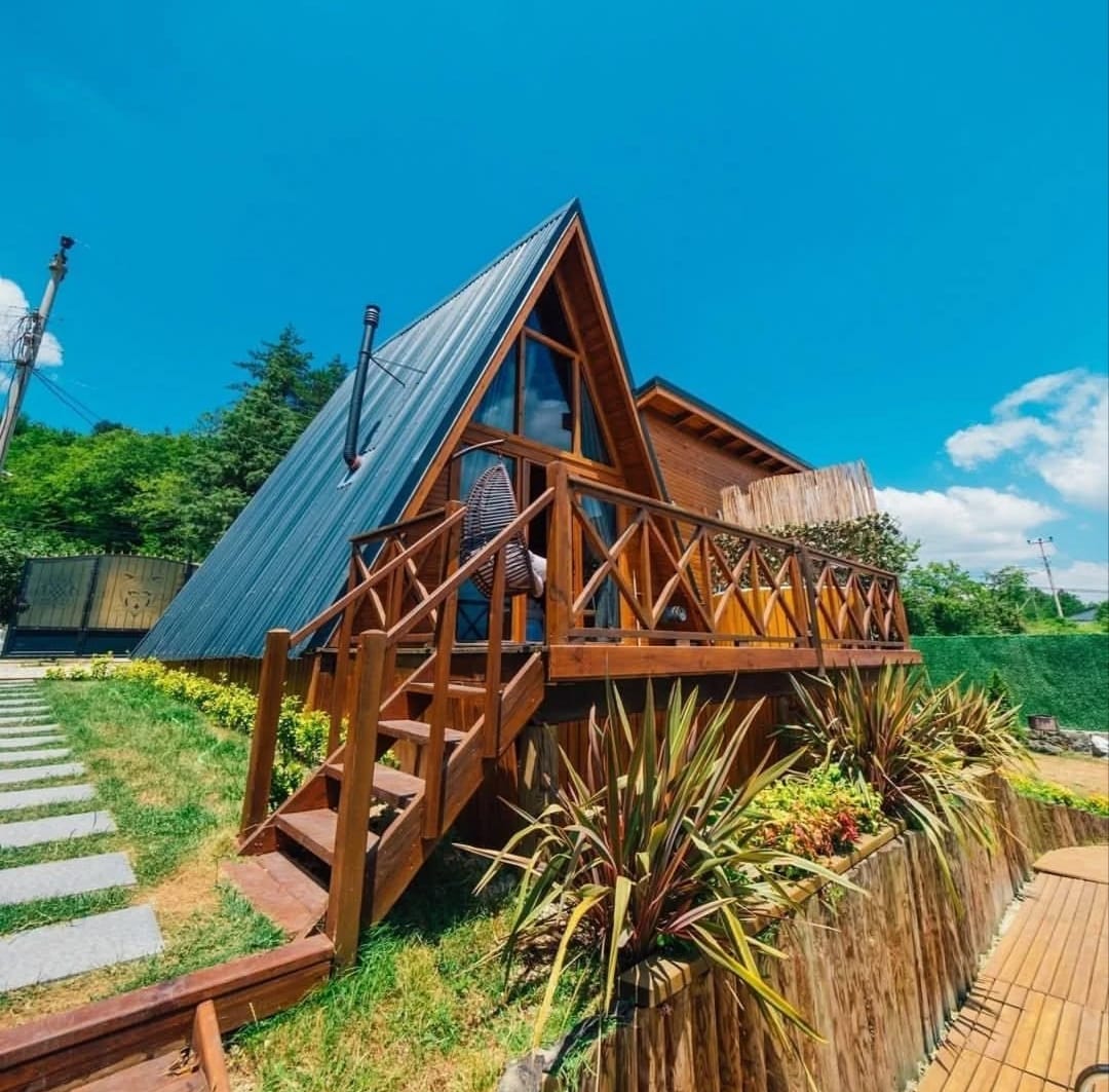 VİLLA BUNGALOV 3+1 6 yetişkin 3 çocuk 